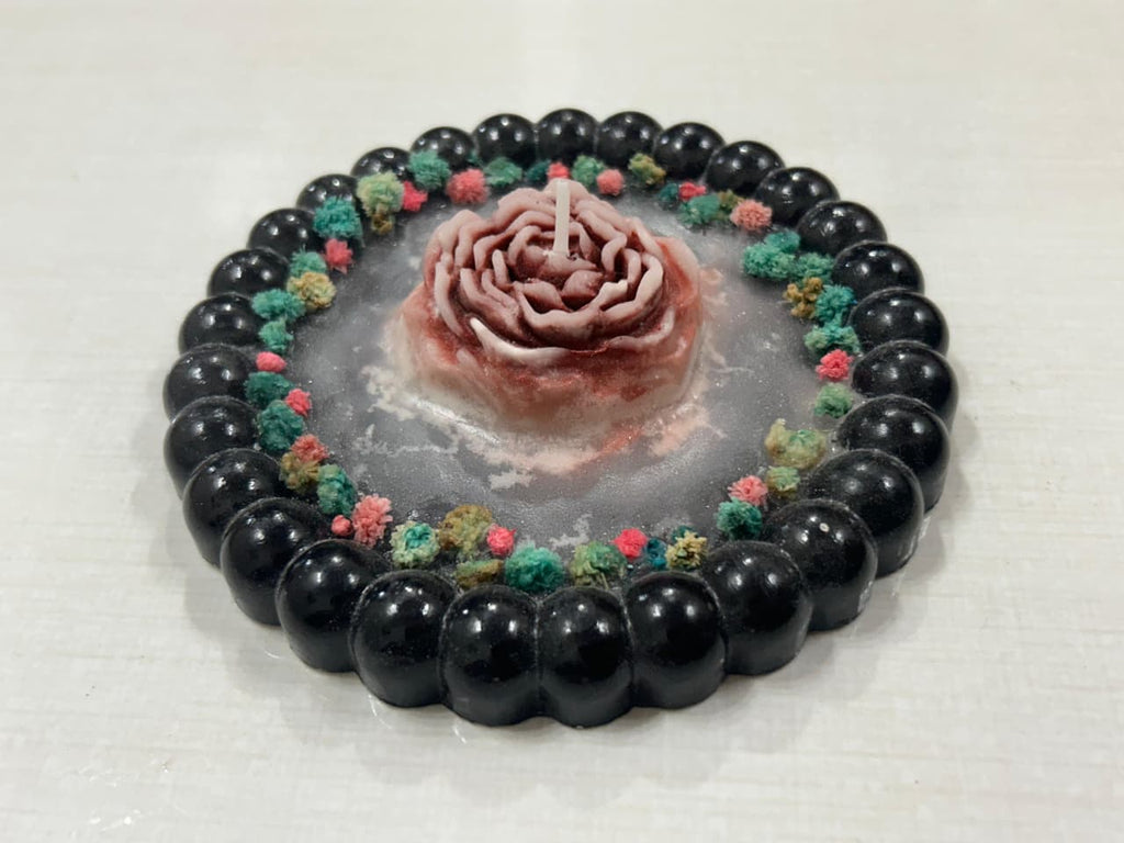 Rose Garden Luxury Scented Candle