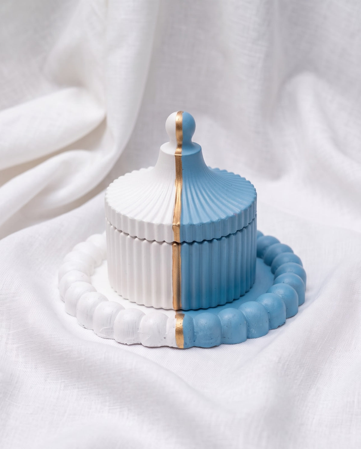 Handcrafted Dual-Tone Rose Candle Set with Matching Jar & Tray